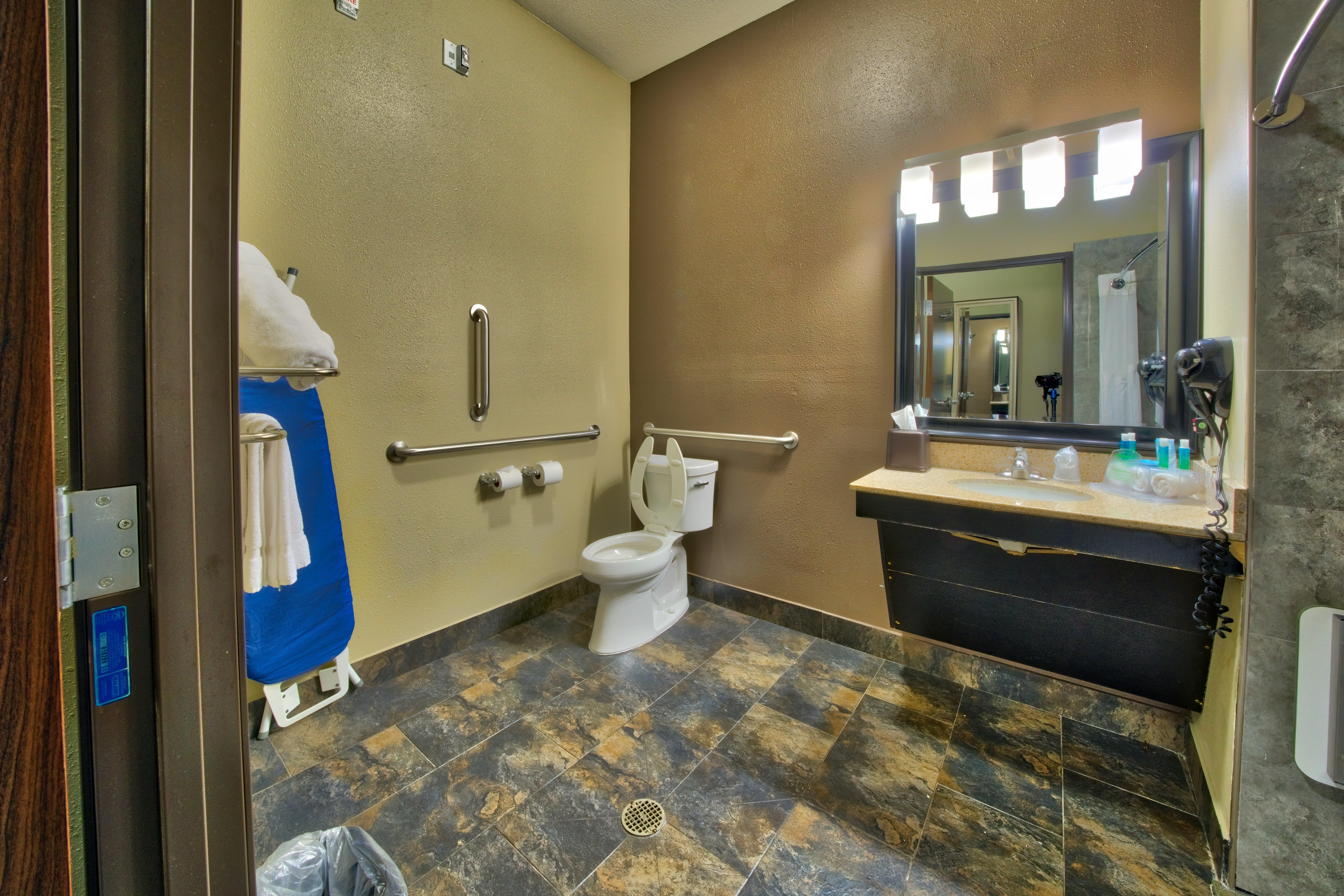 Holiday Inn Express And Suites Lubbock South By Ihg Εξωτερικό φωτογραφία