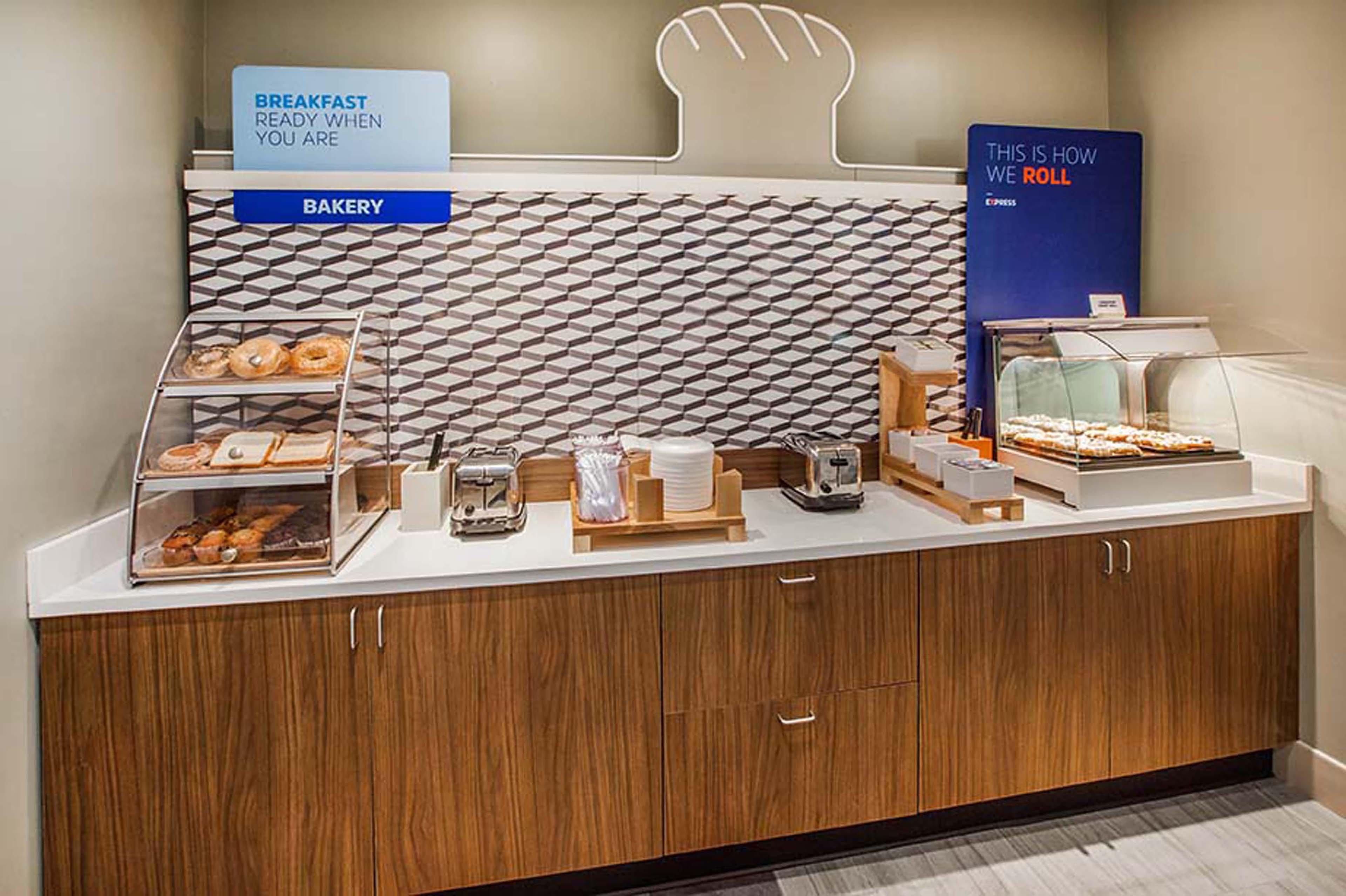 Holiday Inn Express And Suites Lubbock South By Ihg Εξωτερικό φωτογραφία