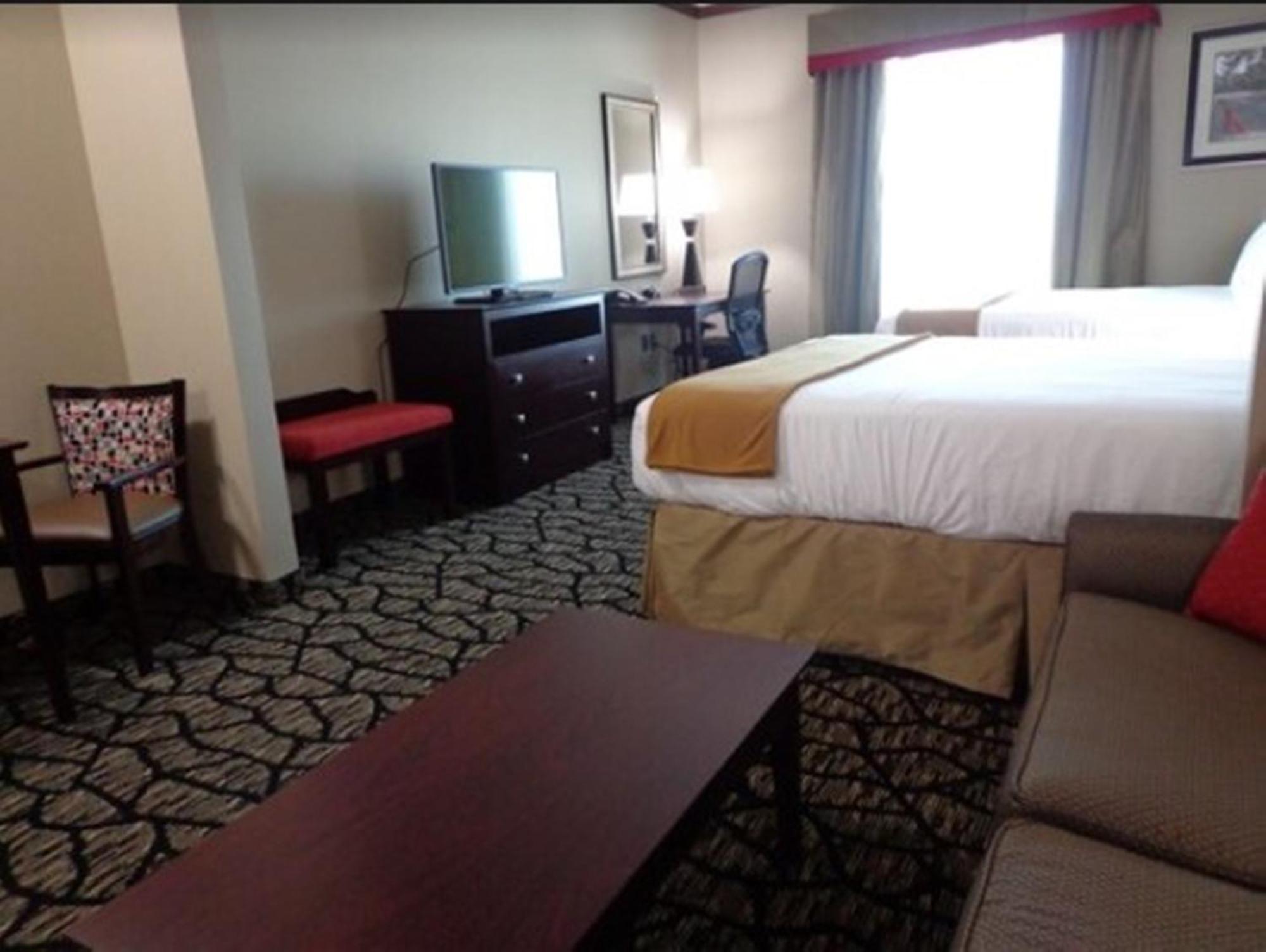 Holiday Inn Express And Suites Lubbock South By Ihg Δωμάτιο φωτογραφία