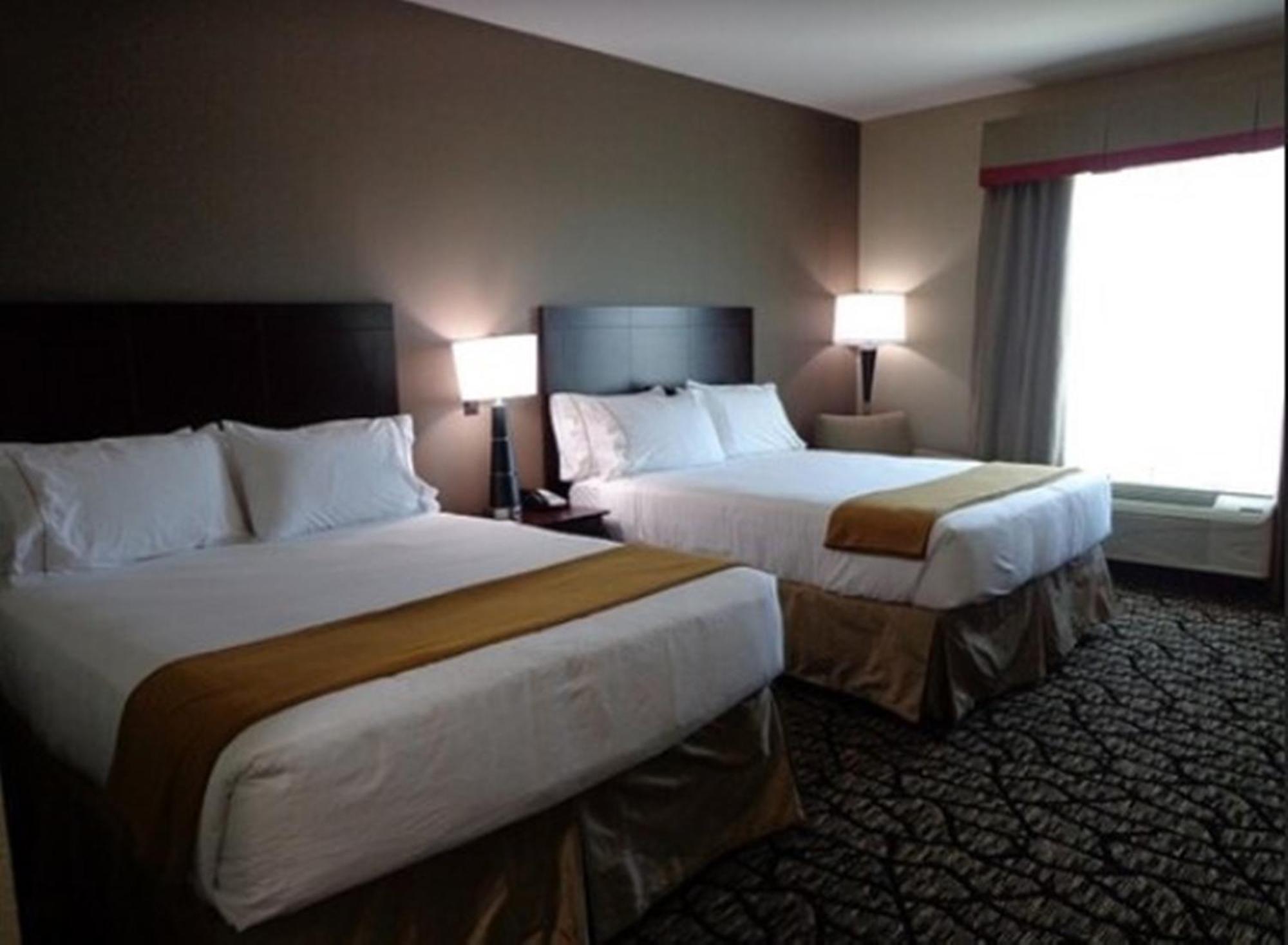 Holiday Inn Express And Suites Lubbock South By Ihg Δωμάτιο φωτογραφία