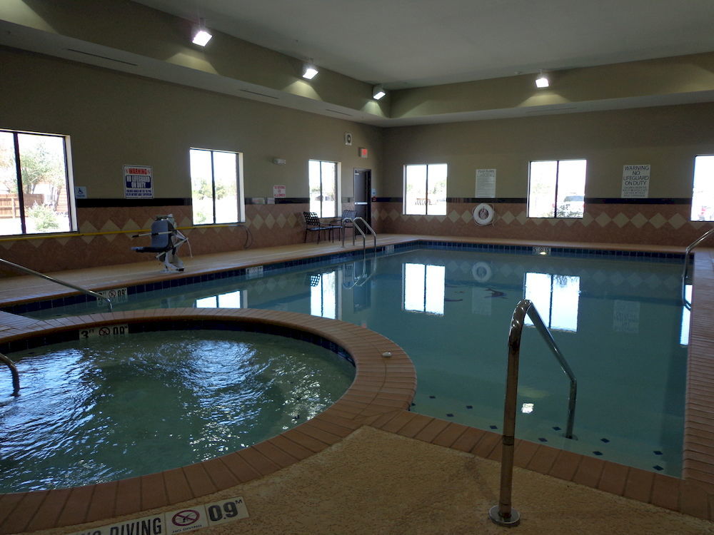 Holiday Inn Express And Suites Lubbock South By Ihg Εξωτερικό φωτογραφία